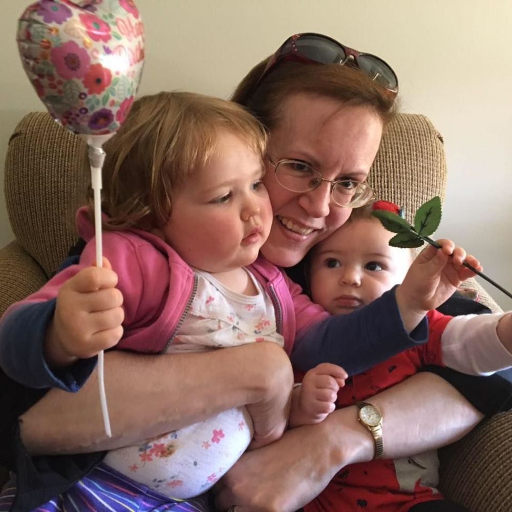 Meet your Posher, Jemi